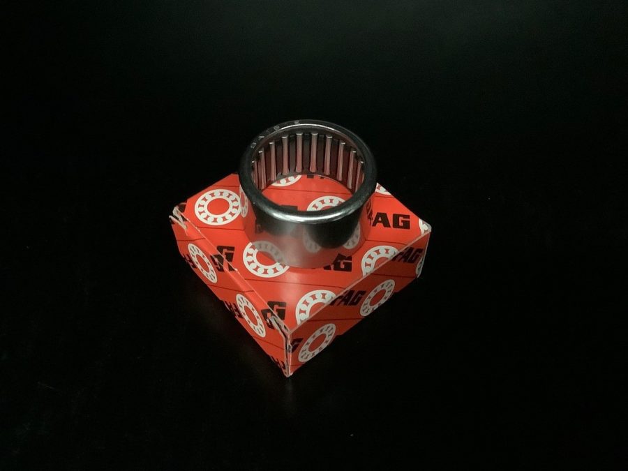 Needle roller bearing to suit fixed dog (Part AM1060)