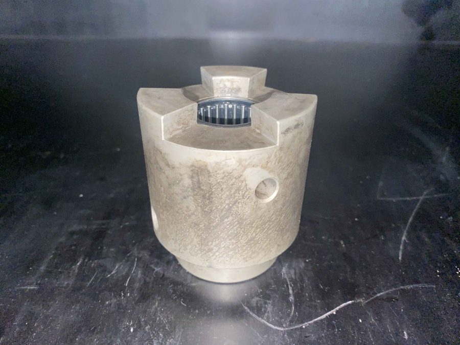 V600C Fixed Dog to Suit Warm Up Clutch (Part AM1050)