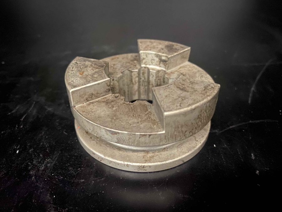 V600C sliding dog to suit warm-up clutch, hardened EN36A steel component.