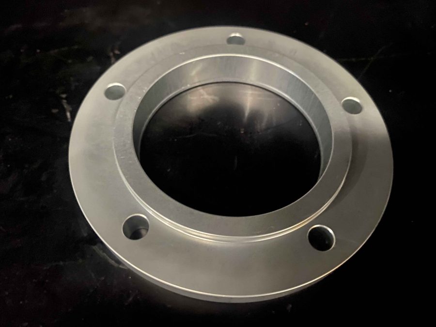 V600C billet clutch seal plate with seal – silver anodised finish