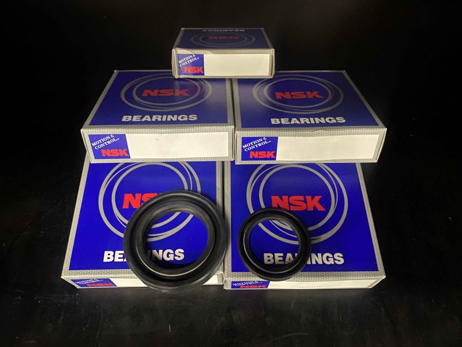 V600C bearing and seal kit with dog clutch components