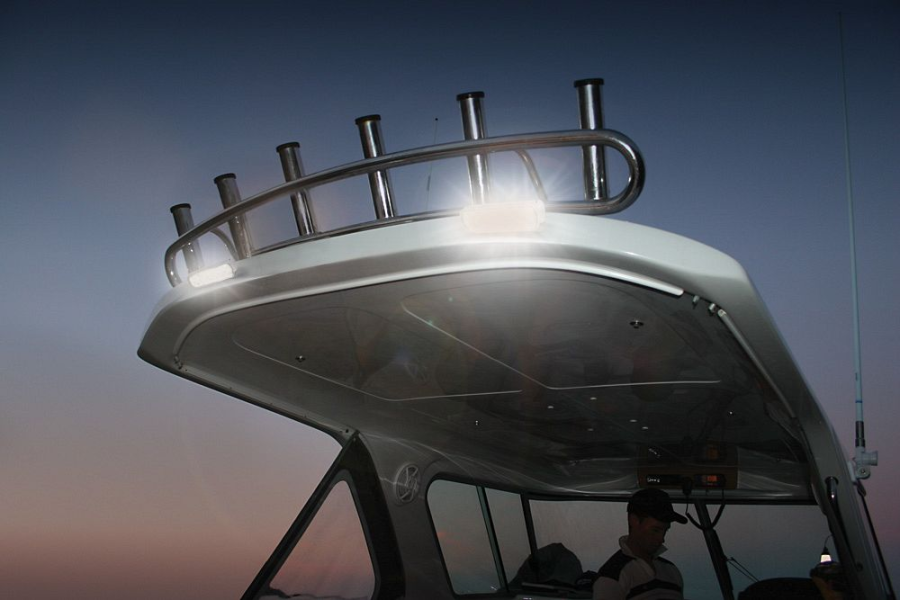 Hella Marine Sea Hawk LED Floodlight Spread White Housing - Image 4