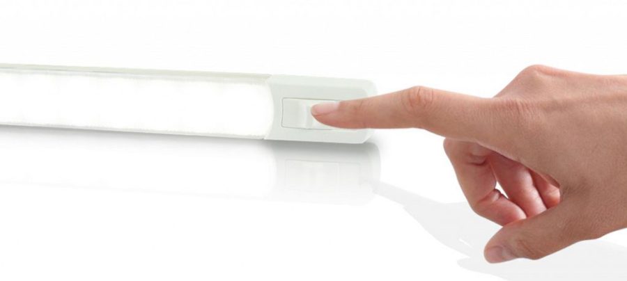 Hella Marine Surface Mount Strip Lamp 24V White With Switch - Image 2